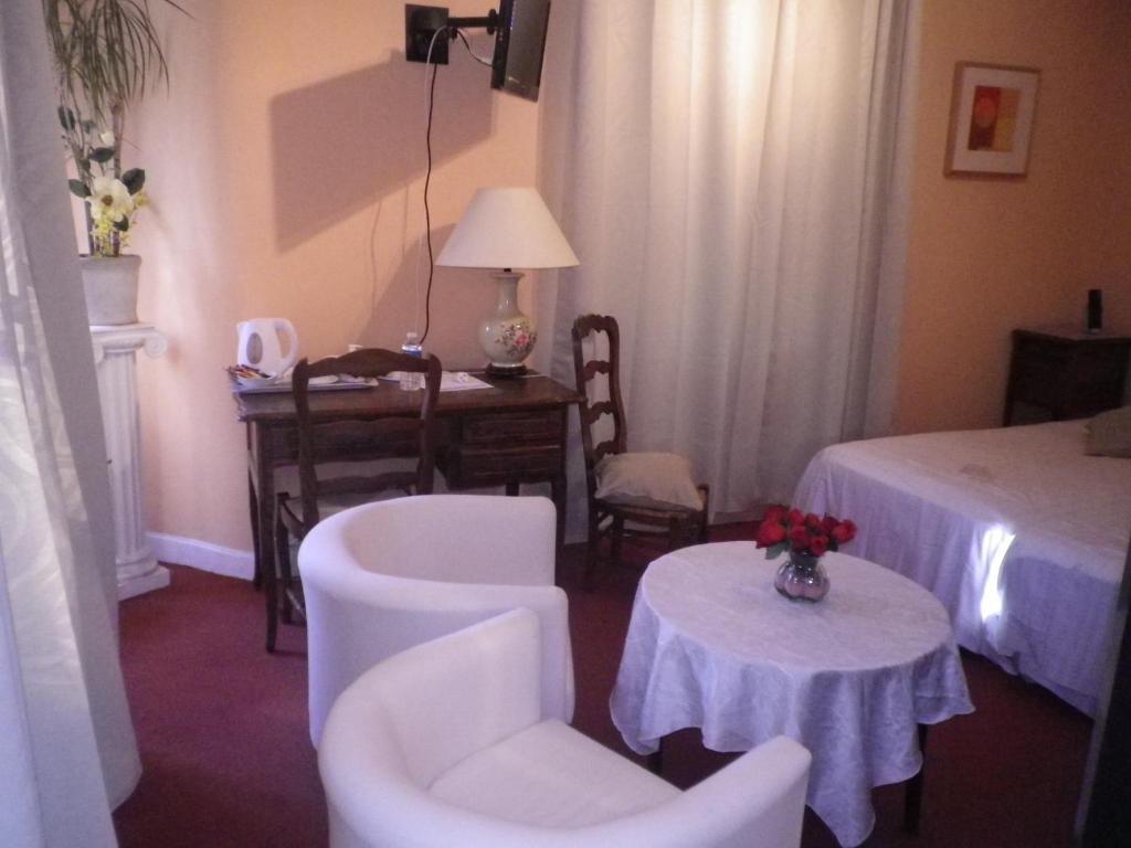 Hotel Ermitage Du Moulin Labotte Haybes Номер фото
