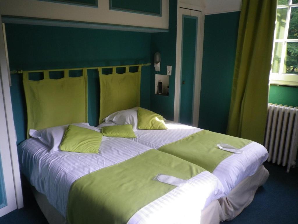 Hotel Ermitage Du Moulin Labotte Haybes Номер фото